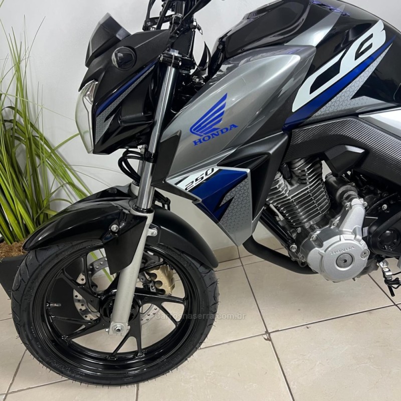CB 250F TWISTER CBS - 2019 - CAXIAS DO SUL