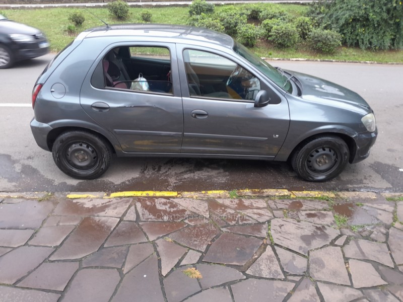 CELTA 1.0 MPFI LS 8V FLEX 4P MANUAL - 2012 - NOVA PRATA