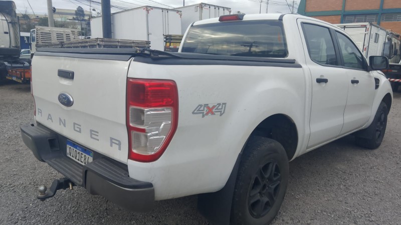 RANGER 2.2 XLS 4X4 CD 16V DIESEL 4P MANUAL - 2017 - CAXIAS DO SUL
