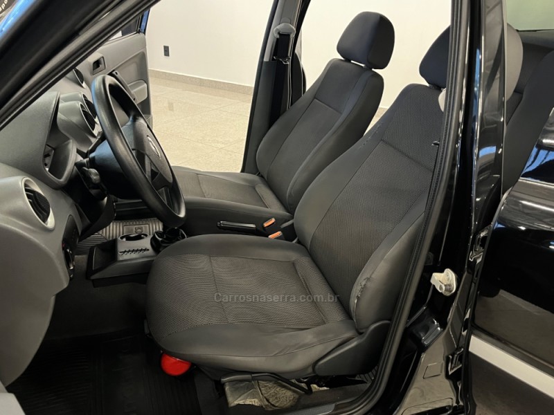PARATI 1.6 MI TITAN 8V FLEX 4P MANUAL G.IV - 2011 - VACARIA
