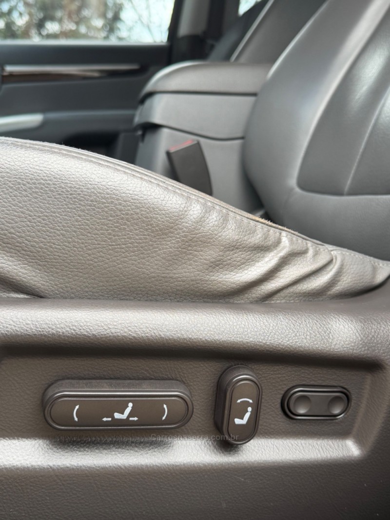 SANTA FÉ 3.5 MPFI GLS 7 LUGARES V6 24V 285CV GASOLINA 4P AUTOMÁTICO - 2012 - ENCANTADO