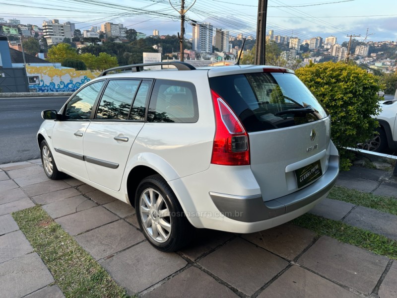 MÉGANE 1.6 DYNAMIQUE GRAND TOUR 16V FLEX 4P MANUAL - 2013 - CAXIAS DO SUL
