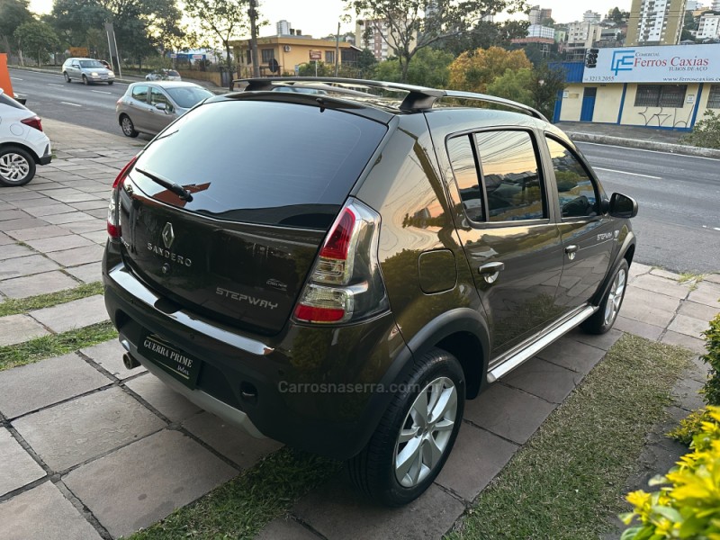 SANDERO 1.6 STEPWAY 16V FLEX 4P AUTOMÁTICO - 2014 - CAXIAS DO SUL