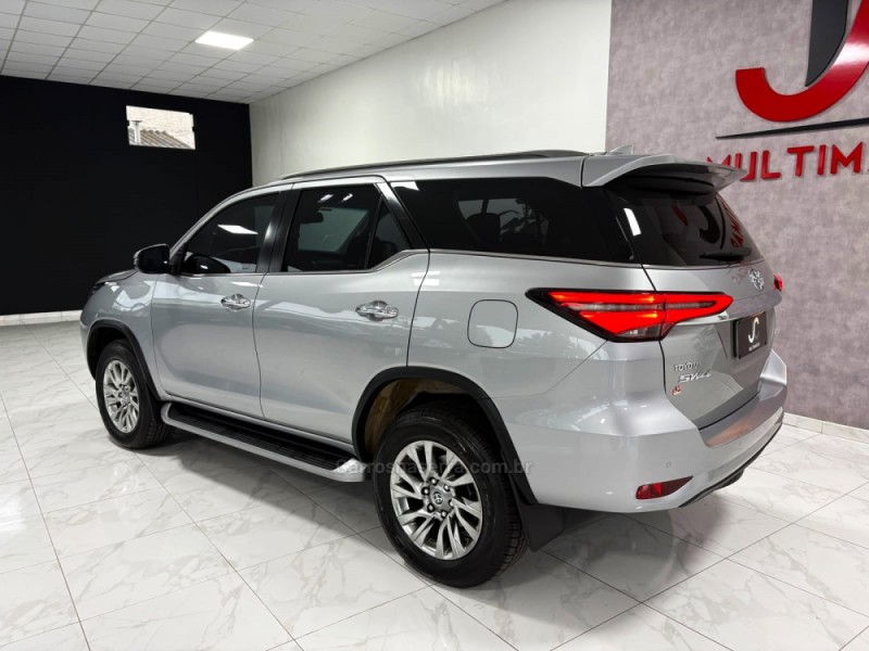 HILUX SW4 2.8 SRX 4X4 7 LUGARES 16V TURBO INTERCOOLER DIESEL 4P AUTOMÁTICO - 2021 - CAMPINAS DO SUL