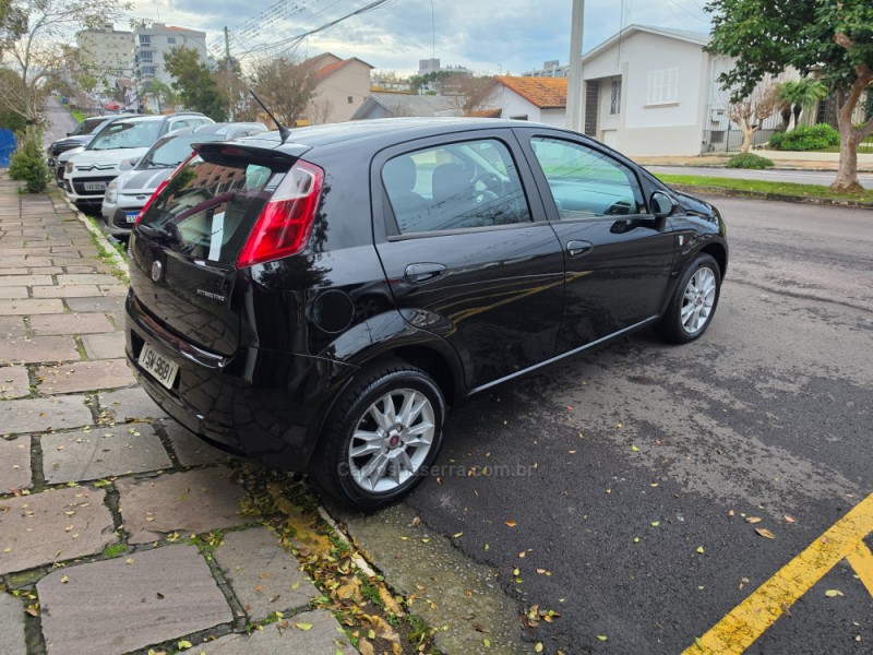 PUNTO 1.4 ATTRACTIVE ITALIA 8V FLEX 4P MANUAL - 2012 - VERANóPOLIS
