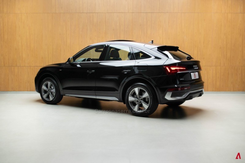 Q5 2.0 55 TFSIE PHEV SPORTBACK PERFORMANCE QUATTRO S 4P AUTOMÁTICO - 2023 - GARIBALDI