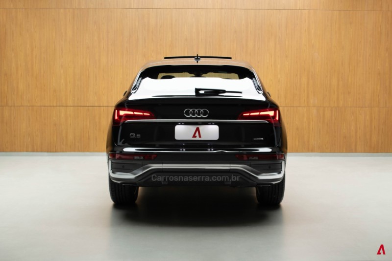 Q5 2.0 55 TFSIE PHEV SPORTBACK PERFORMANCE QUATTRO S 4P AUTOMÁTICO - 2023 - GARIBALDI