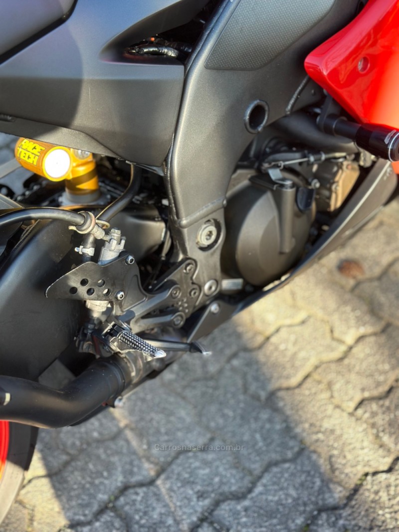 NINJA ZX-10R SE - 2006 - CAXIAS DO SUL