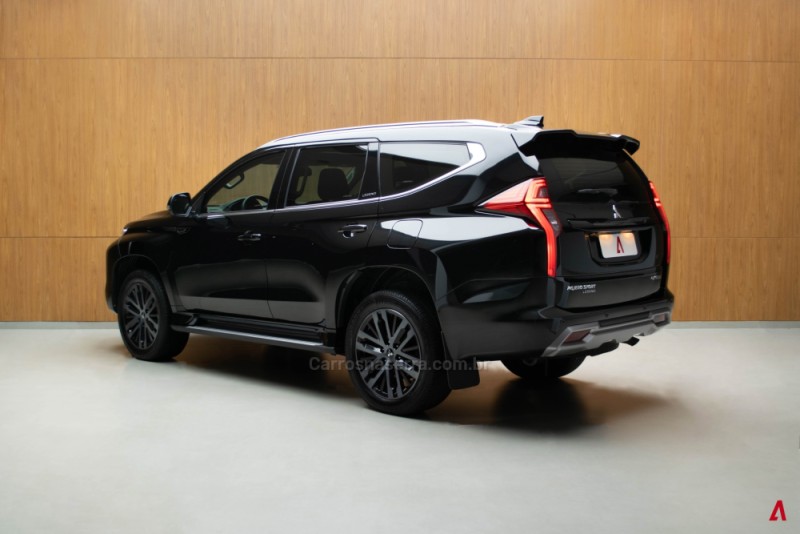 PAJERO SPORT 2.4 LEGEND 4X4 TURBO DIESEL 4P AUTOMÁTICO - 2025 - GARIBALDI