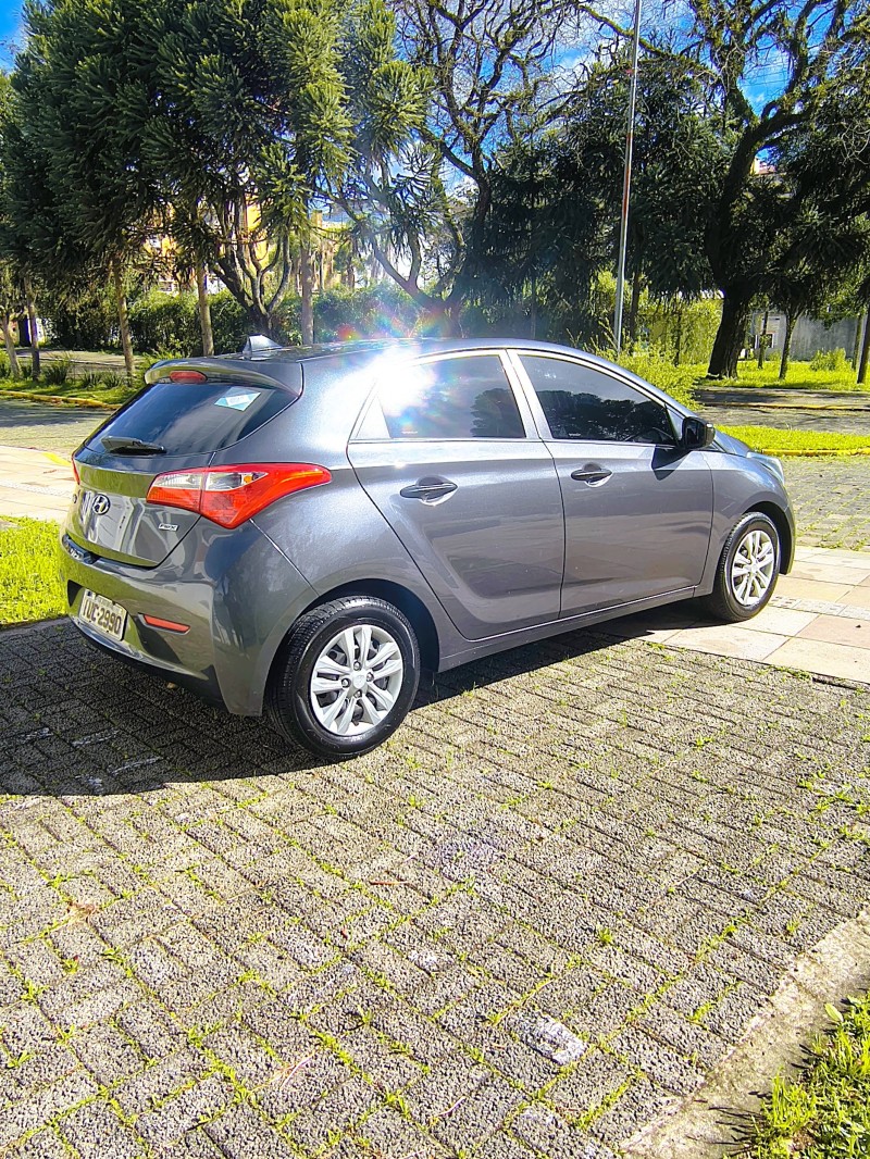 HB20 1.0 12V LIMITED FLEX 4P MANUAL - 2013 - FARROUPILHA