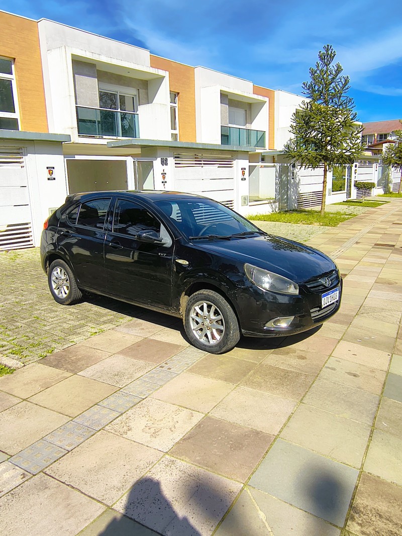 j3 1.4 16v gasolina 4p manual 2013 farroupilha