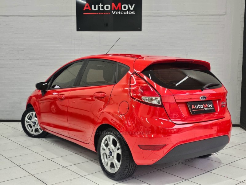 FIESTA 1.5 SE HATCH 16V FLEX 4P MANUAL - 2014 - CAXIAS DO SUL