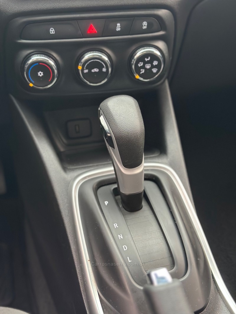 TRACKER 1.0 12V TURBO FLEX 4P AUTOMÁTICO - 2021 - CAXIAS DO SUL