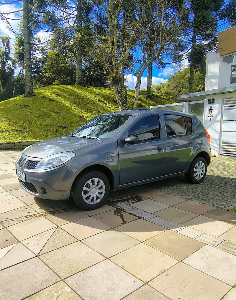 SANDERO 1.0 EXPRESSION 16V FLEX 4P MANUAL - 2009 - FARROUPILHA