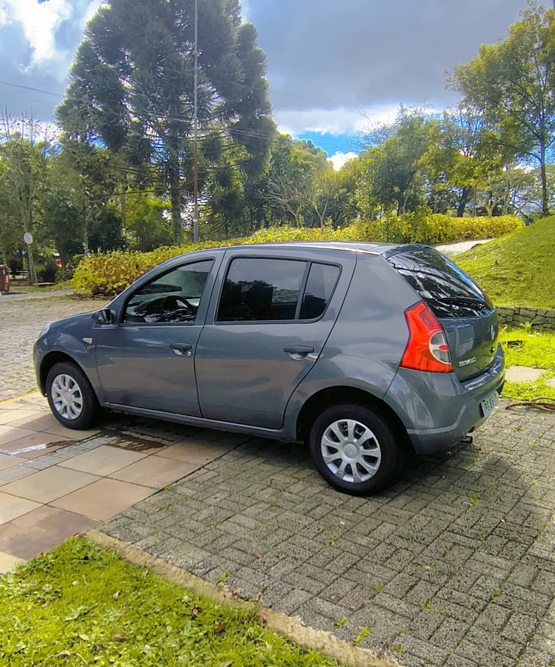 SANDERO 1.0 EXPRESSION 16V FLEX 4P MANUAL - 2009 - FARROUPILHA