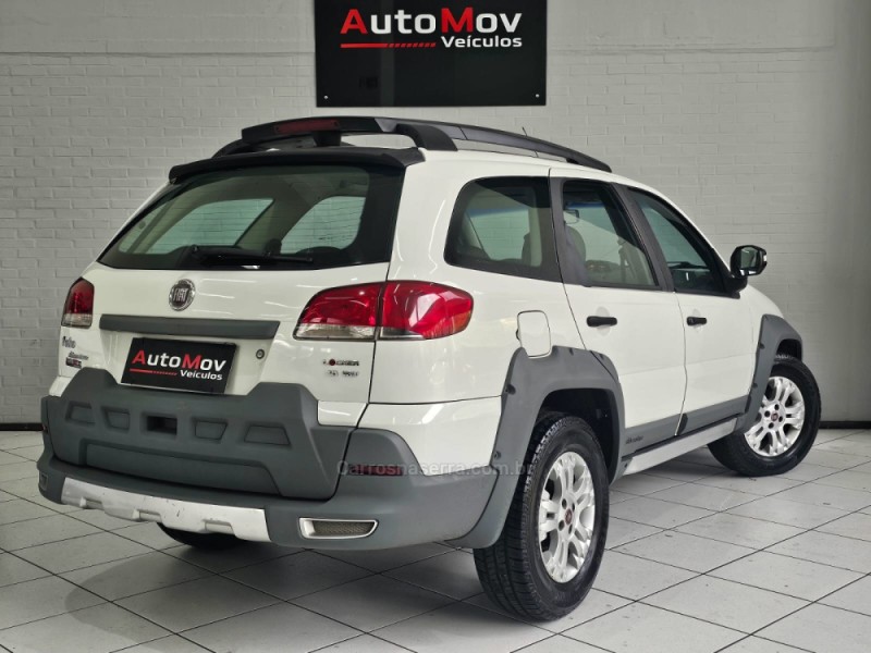 PALIO 1.8 MPI ADVENTURE LOCKER WEEKEND 16V FLEX 4P MANUAL - 2011 - CAXIAS DO SUL