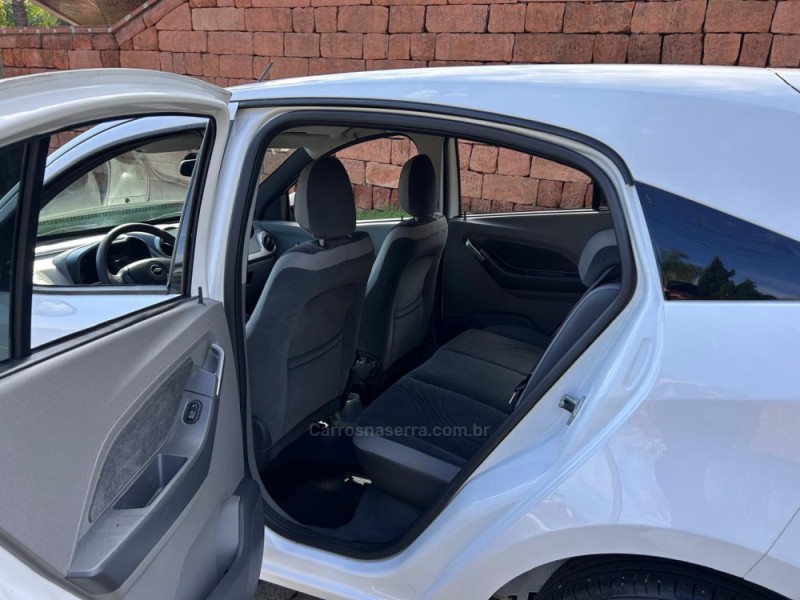 AGILE 1.4 MPFI LTZ 8V FLEX 4P MANUAL - 2012 - VENâNCIO AIRES