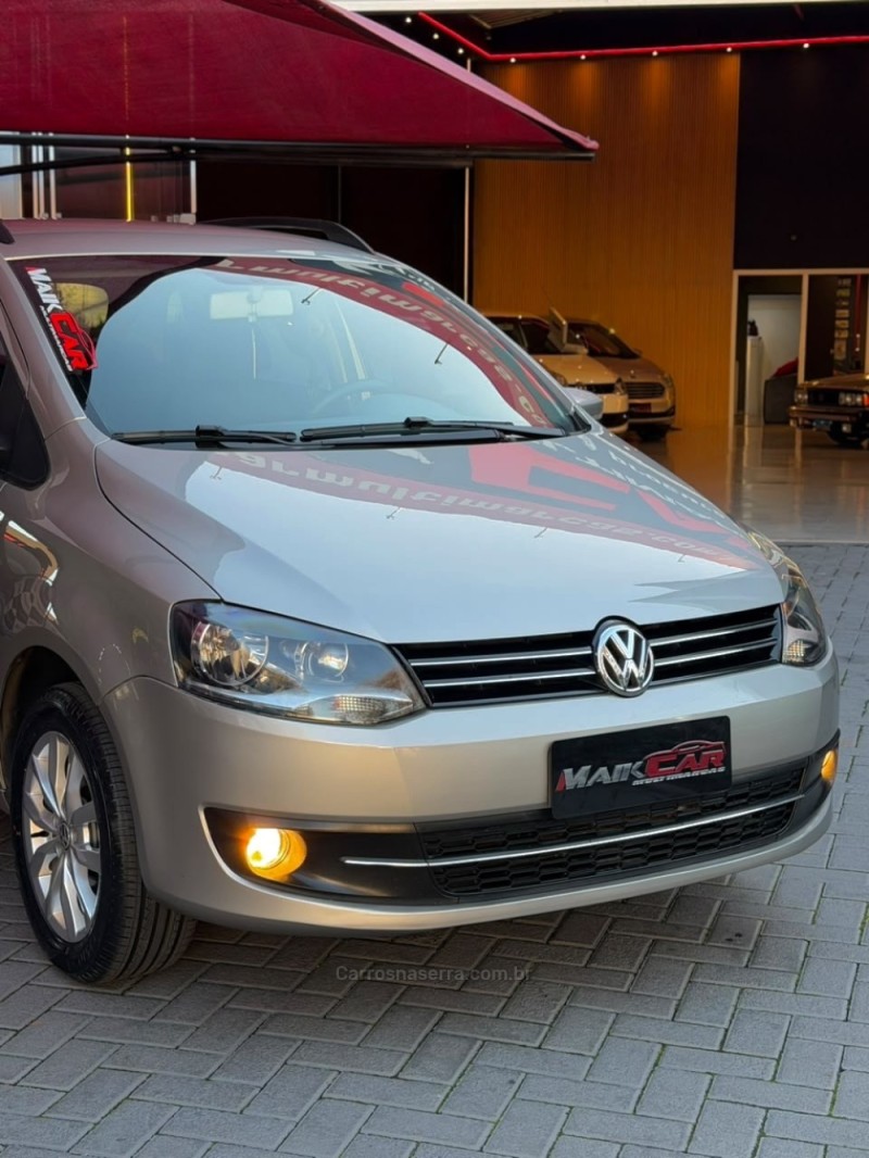 SPACEFOX 1.6 MI TREND 8V FLEX 4P MANUAL - 2014 - ESTâNCIA VELHA