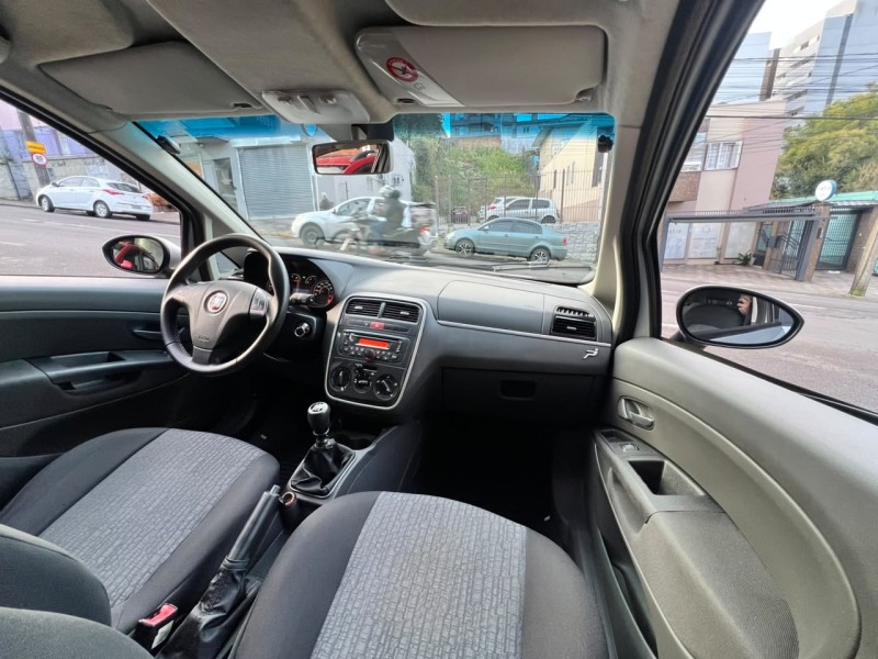 PUNTO 1.6 ESSENCE 16V FLEX 4P MANUAL - 2012 - CAXIAS DO SUL