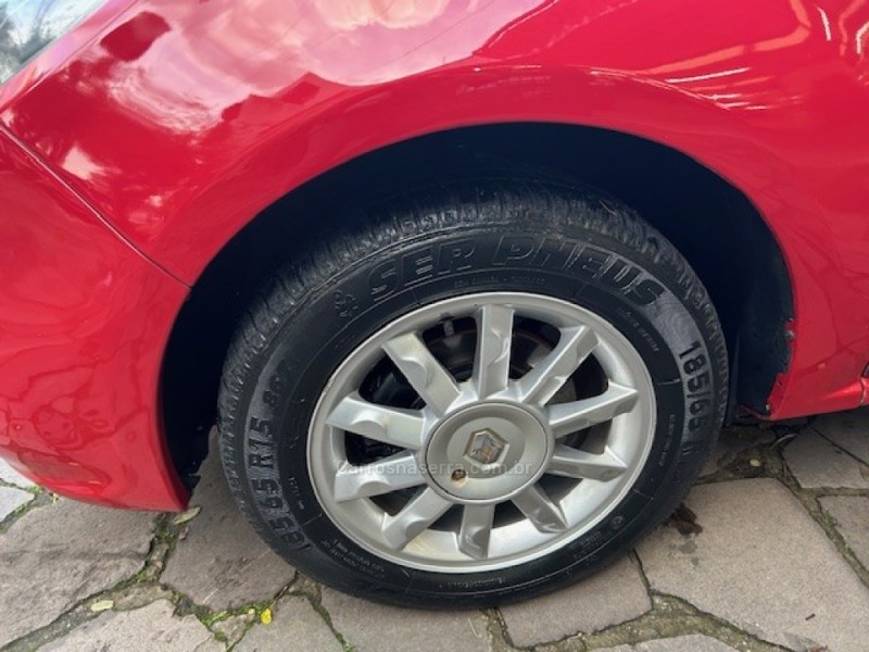 SANDERO 1.6 PRIVILÉGE 8V HI-FLEX 4P MANUAL - 2014 - CAXIAS DO SUL