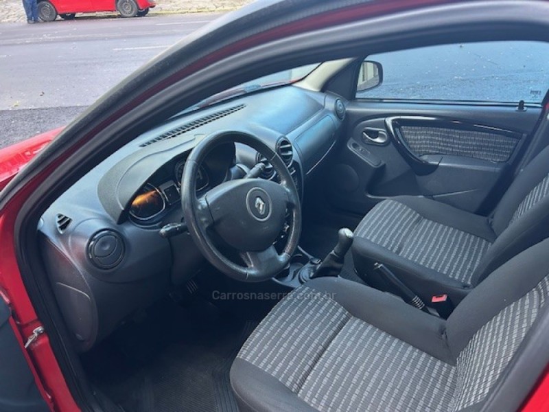 SANDERO 1.6 PRIVILÉGE 8V HI-FLEX 4P MANUAL - 2014 - CAXIAS DO SUL
