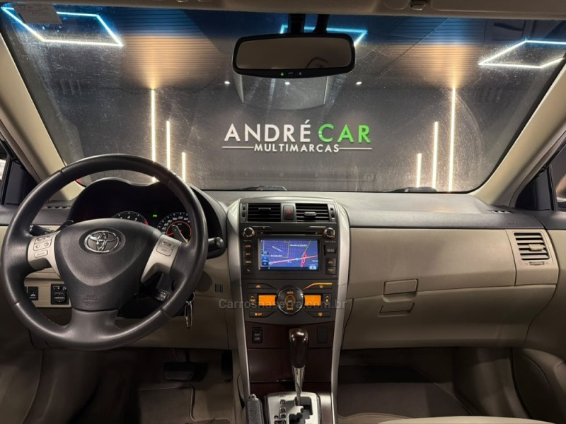 COROLLA 2.0 ALTIS 16V FLEX 4P AUTOMÁTICO - 2014 - ESTâNCIA VELHA