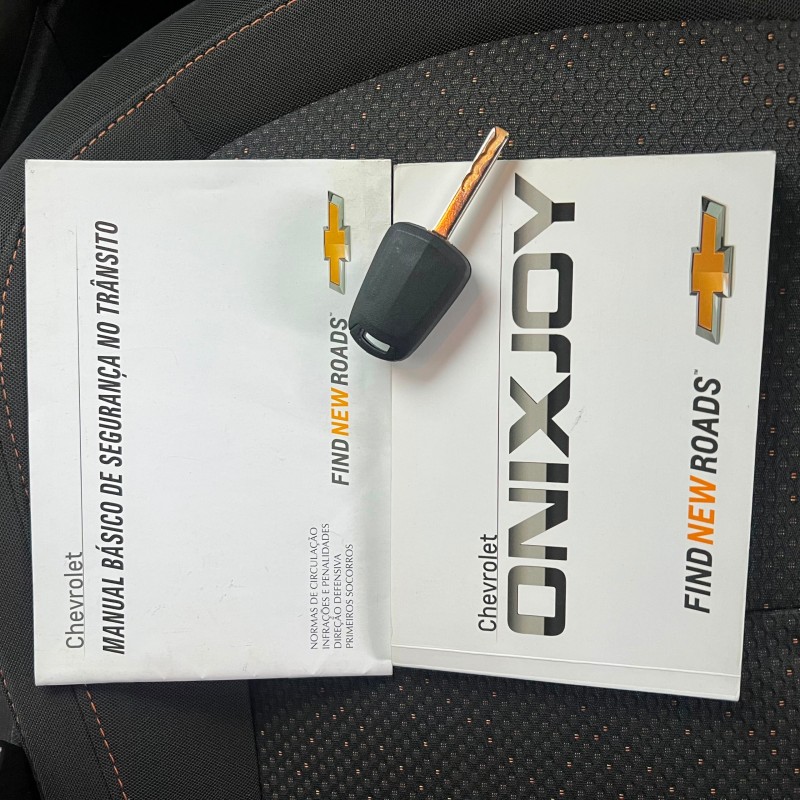 ONIX 1.4 MPFI LTZ 8V FLEX 4P MANUAL - 2014 - CAXIAS DO SUL