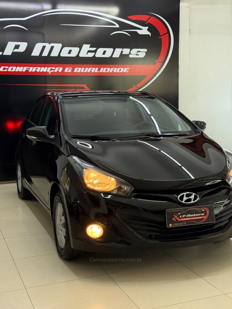 HB20 1.6 COMFORT 16V FLEX 4P MANUAL - 2015 - FARROUPILHA