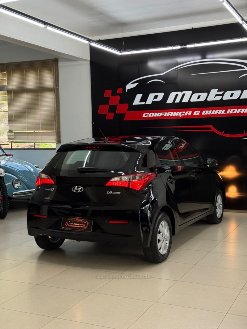 HB20 1.6 COMFORT 16V FLEX 4P MANUAL - 2015 - FARROUPILHA