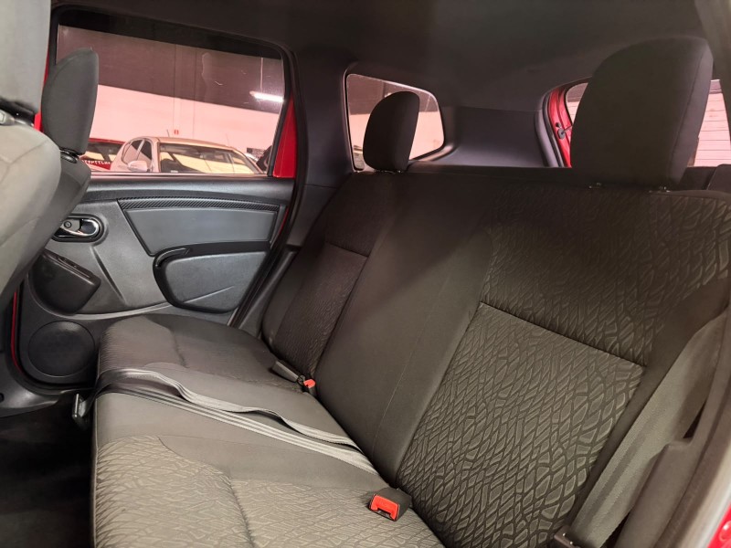 DUSTER 1.6 EXPRESSION 4X2 16V FLEX 4P MANUAL - 2017 - CAXIAS DO SUL