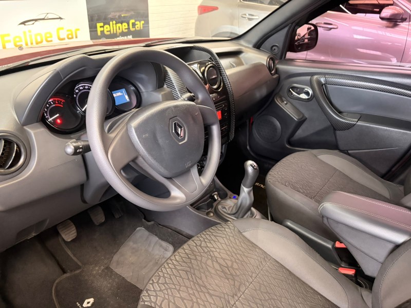 DUSTER 1.6 EXPRESSION 4X2 16V FLEX 4P MANUAL - 2017 - CAXIAS DO SUL