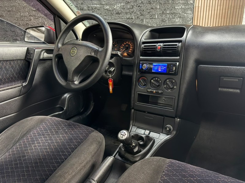 ASTRA 2.0 MPFI GLS SEDAN 8V GASOLINA 4P MANUAL - 2000 - CAXIAS DO SUL