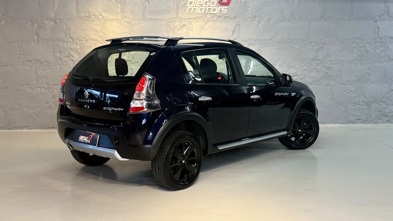 SANDERO 1.6 STEPWAY 16V FLEX 4P MANUAL - 2013 - CAXIAS DO SUL