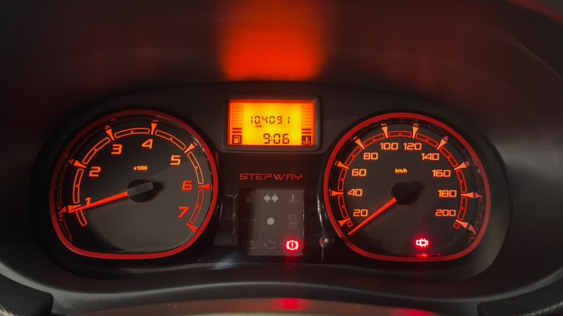 SANDERO 1.6 STEPWAY 16V FLEX 4P MANUAL - 2013 - CAXIAS DO SUL