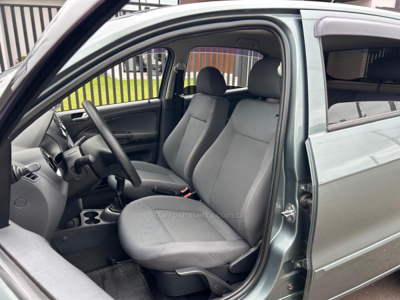 GOL 1.0 MI 8V FLEX 4P MANUAL - 2010 - VENâNCIO AIRES
