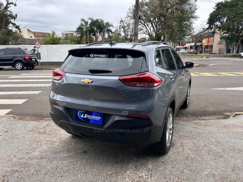TRACKER 1.0 12V LTZ TURBO FLEX 4P AUTOMÁTICO - 2022 - VENâNCIO AIRES