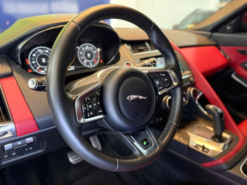 E-PACE 2.0 16V P250F R-DYNAMIC S AWD FLEX 4P AUTOMÁTICO - 2019 - SãO LEOPOLDO