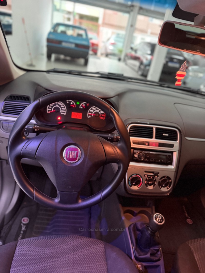 PUNTO 1.4 ATTRACTIVE 8V FLEX 4P MANUAL - 2011 - CAXIAS DO SUL