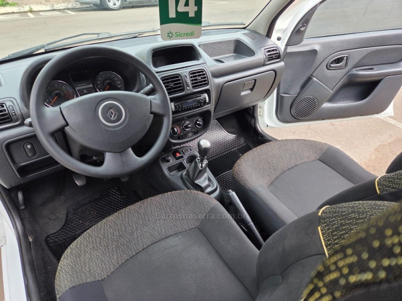 CLIO 1.0 EXPRESSION 16V FLEX 4P MANUAL - 2014 - PICADA CAFé