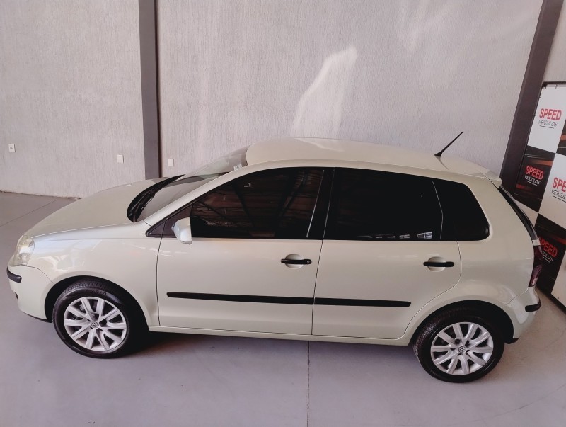 POLO 1.6 MI 8V FLEX 4P MANUAL - 2010 - SãO SEBASTIãO DO CAí