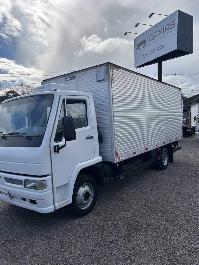7500  2001 caxias do sul