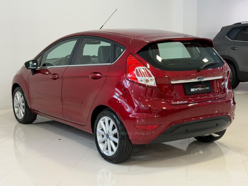 FIESTA 1.6 TITANIUM PLUS HATCH 16V FLEX 4P AUTOMÁTICO - 2018 - BENTO GONçALVES