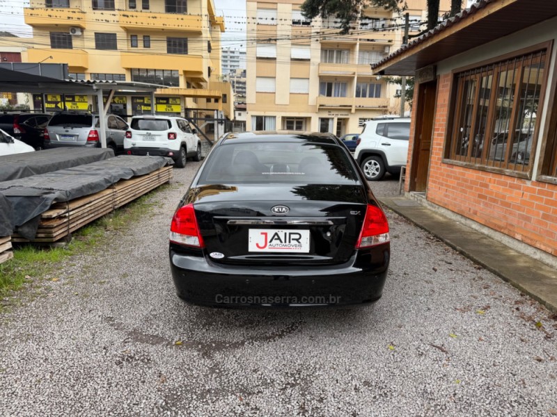 CERATO 1.6 EX3 SEDAN 16V GASOLINA 4P AUTOMÁTICO - 2009 - GARIBALDI