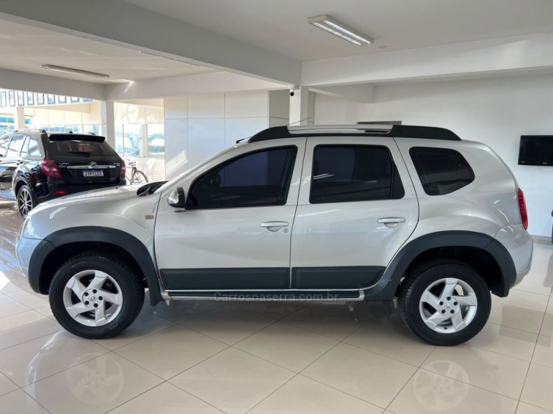 DUSTER 1.6 DYNAMIQUE 4X2 16V FLEX 4P MANUAL - 2013 - TAQUARA