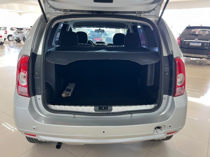 DUSTER 1.6 DYNAMIQUE 4X2 16V FLEX 4P MANUAL - 2013 - TAQUARA