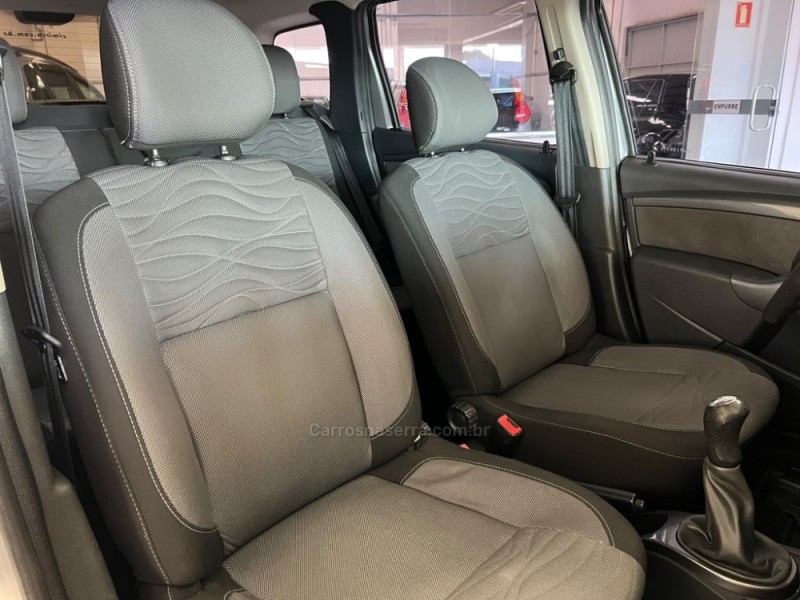 DUSTER 1.6 DYNAMIQUE 4X2 16V FLEX 4P MANUAL - 2013 - TAQUARA