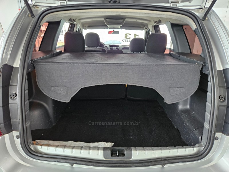 DUSTER 1.6 DYNAMIQUE 4X2 16V FLEX 4P MANUAL - 2013 - TAPEJARA