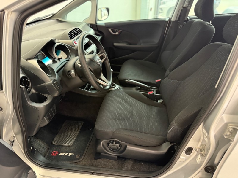 FIT 1.4 LX 8V FLEX 4P MANUAL - 2009 - CAXIAS DO SUL