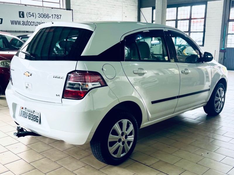 AGILE 1.4 MPFI LT 8V FLEX 4P MANUAL - 2011 - CAXIAS DO SUL