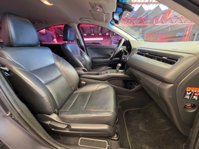 HR-V 1.8 16V FLEX TOURING 4P AUTOMÁTICO - 2018 - SAPIRANGA